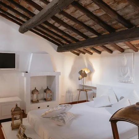 Piazza Navona Historic Luxury *