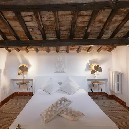 Apartment Piazza Navona Historic Luxury Rom